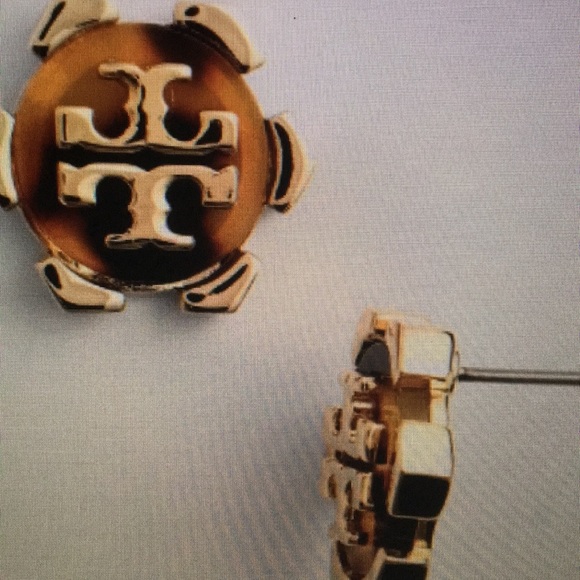 💐TORY BURCH TORTOISE STUD EARRINGS 💐 - Picture 5 of 5